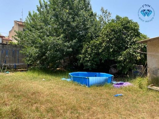 豪宅  Ness Ziona, Central District