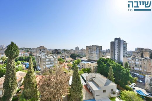 Reẖovot, Central Districtのアパートメント