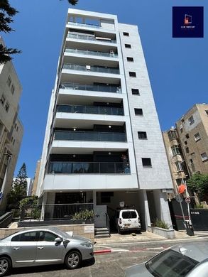 Apartment in Bat Yam, Tel Aviv