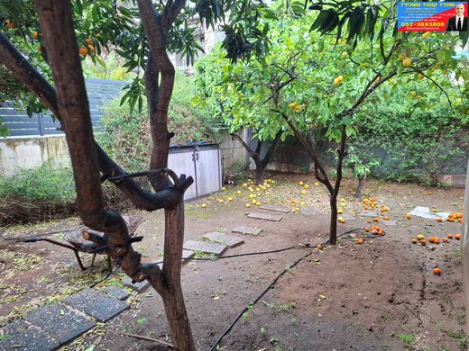 Casa de luxo - Yehud, Central District