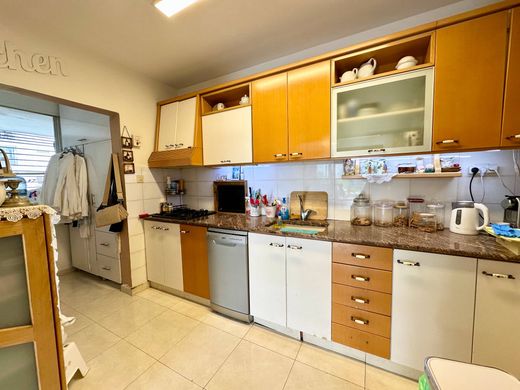 Appartamento a Ramat Gan, Tel Aviv District