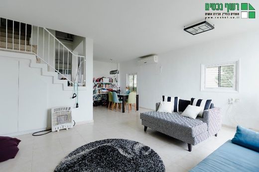 套间/公寓  Kfar Saba, Central District