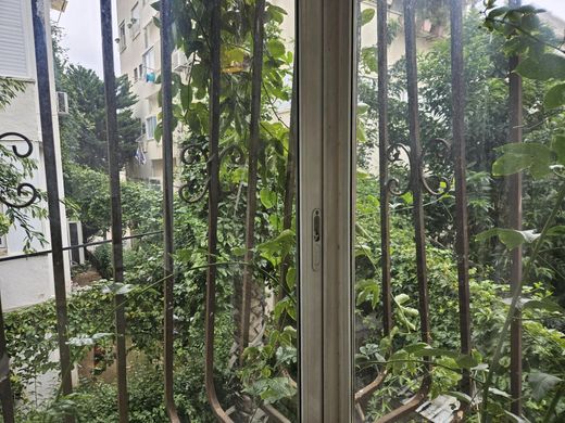 Apartment / Etagenwohnung in Tel Aviv, Tel Aviv District