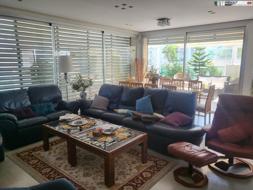 펜트하우스 / Tel Aviv, Tel Aviv District