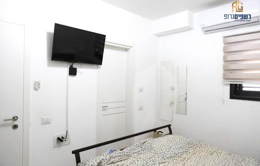 套间/公寓  Kfar Saba, Central District