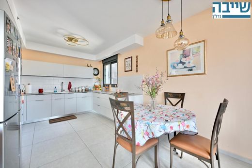 Apartment in Rehovot, Central District