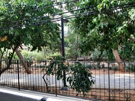 Apartment in Givatayim, Tel Aviv