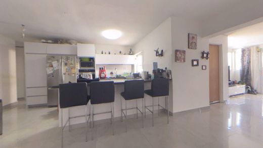 Apartment in Ashdod, Southern District