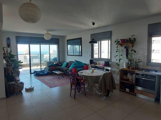 Penthouse in Hadera, Haifa District