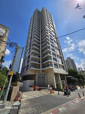 Apartment in Ramat Gan, Tel Aviv