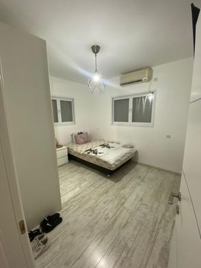 Apartment in Rehovot, Central District