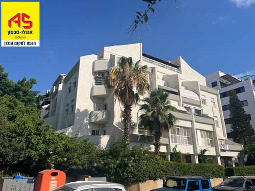 Apartment in Herzliya, Tel Aviv