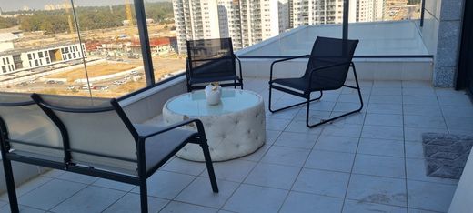 Penthouse w Or Yehuda, Tel Aviv District