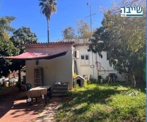 Casa de lujo en Ness Ziona, Central District