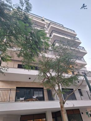 Apartment in Givatayim, Tel Aviv