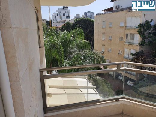 Квартира, Реховот, Central District