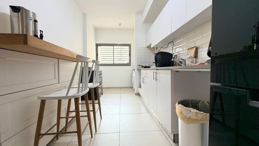 Apartment in Rehovot, Central District