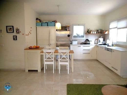 Luksusowy dom w Ness Ziona, Central District