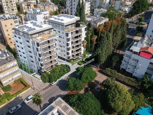 套间/公寓  Givatayim, Tel Aviv District