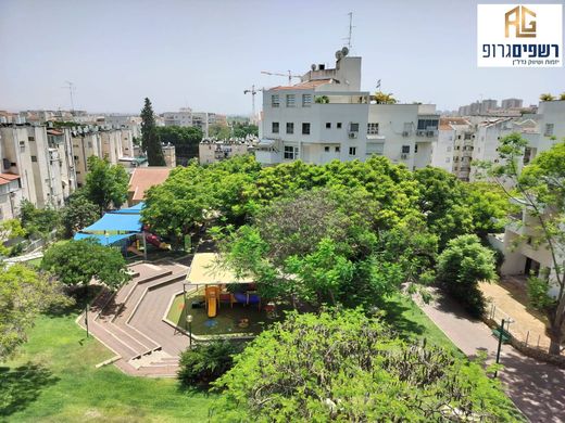 Квартира, Кефар-Сава, Central District