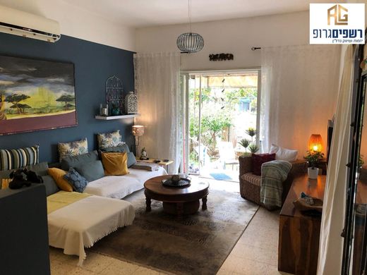 Διαμέρισμα σε Kfar Saba, Central District