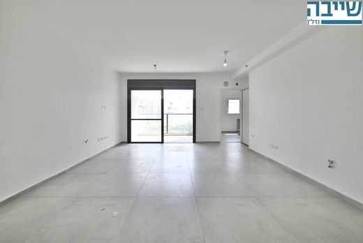 Reẖovot, Central Districtのアパートメント