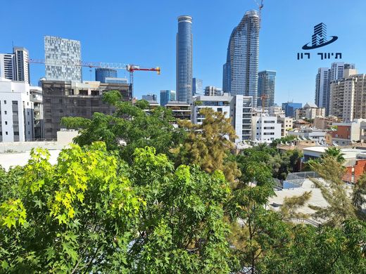 Givatayim, Tel Aviv Districtのアパートメント