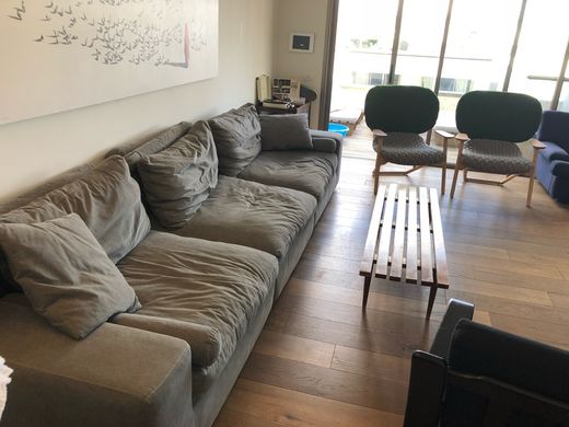 Apartment / Etagenwohnung in Tel Aviv, Tel Aviv District