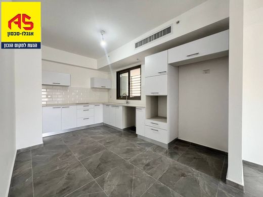 아파트 / Netanya, Central District