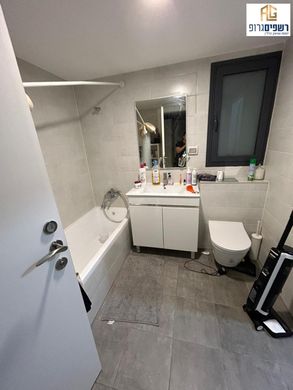 Apartment in Raanana, Central District