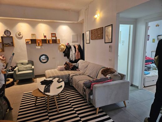 Apartment / Etagenwohnung in Tel Aviv, Tel Aviv District