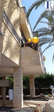 Piso / Apartamento en Jolón, Tel Aviv District