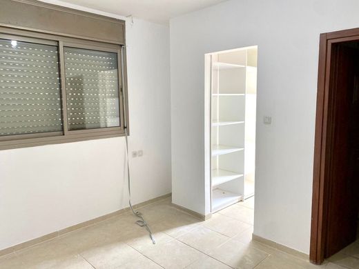 套间/公寓  Givatayim, Tel Aviv District