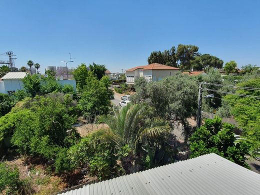 Luxus-Haus in Rechowot, Central District