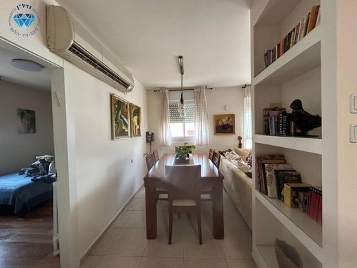 Townhouse in Ness Ziona, Central District