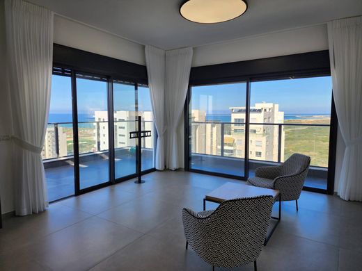 Penthouse in Hadera, Haifa District