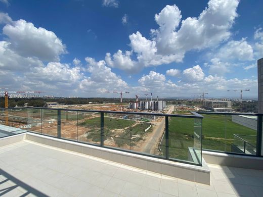 Penthouse in Or Yehuda, Tel Aviv District