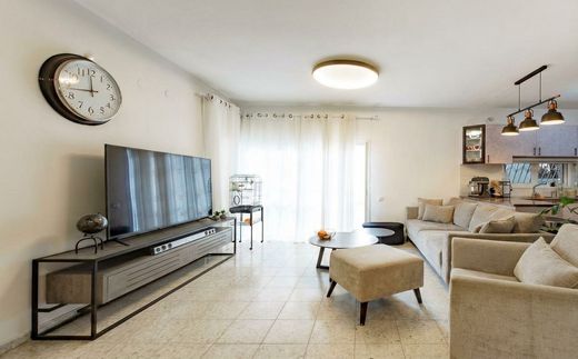 Luxury home in Petah Tikva, Central District