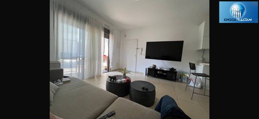 Appartement in Ramat HaSharon, Tel Aviv District