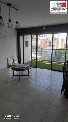 Apartment in Ramat Gan, Tel Aviv