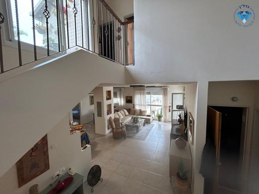 Townhouse in Ness Ziona, Central District