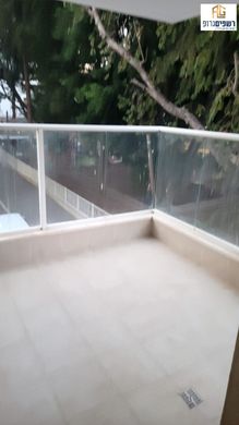 ‏דירה ב  כפר סבא, Meẖoz HaMerkaz