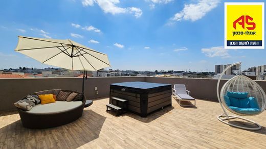 Penthouse w Sderot, Southern District