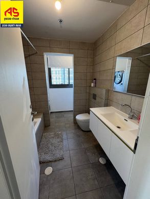 Apartment in Netanya, Central District