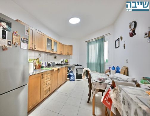 Apartment in Rehovot, Central District