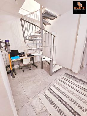 دوبلكس ﻓﻲ Ramat Gan, Tel Aviv District