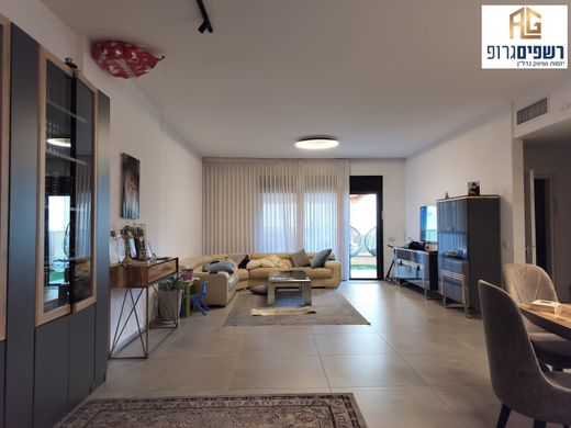 Apartment in Raanana, Central District