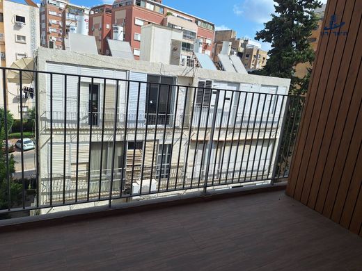 Ramat Gan, Tel Aviv Districtのアパートメント