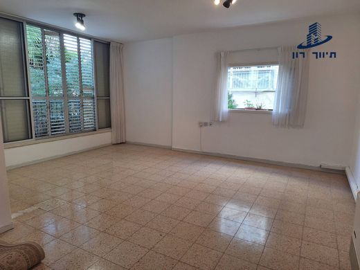 套间/公寓  Givatayim, Tel Aviv District