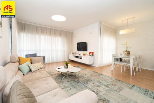 Apartment in Raanana, Central District